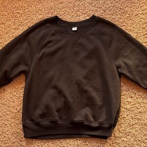 Old Navy Women’s Crewneck Sweater in Black
